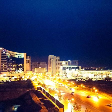 Moderne Appartement Au Plein Centre-Ville En Face Hilton & La Gare De Train Tgv Avec Climatisation Tanca Dış mekan fotoğraf