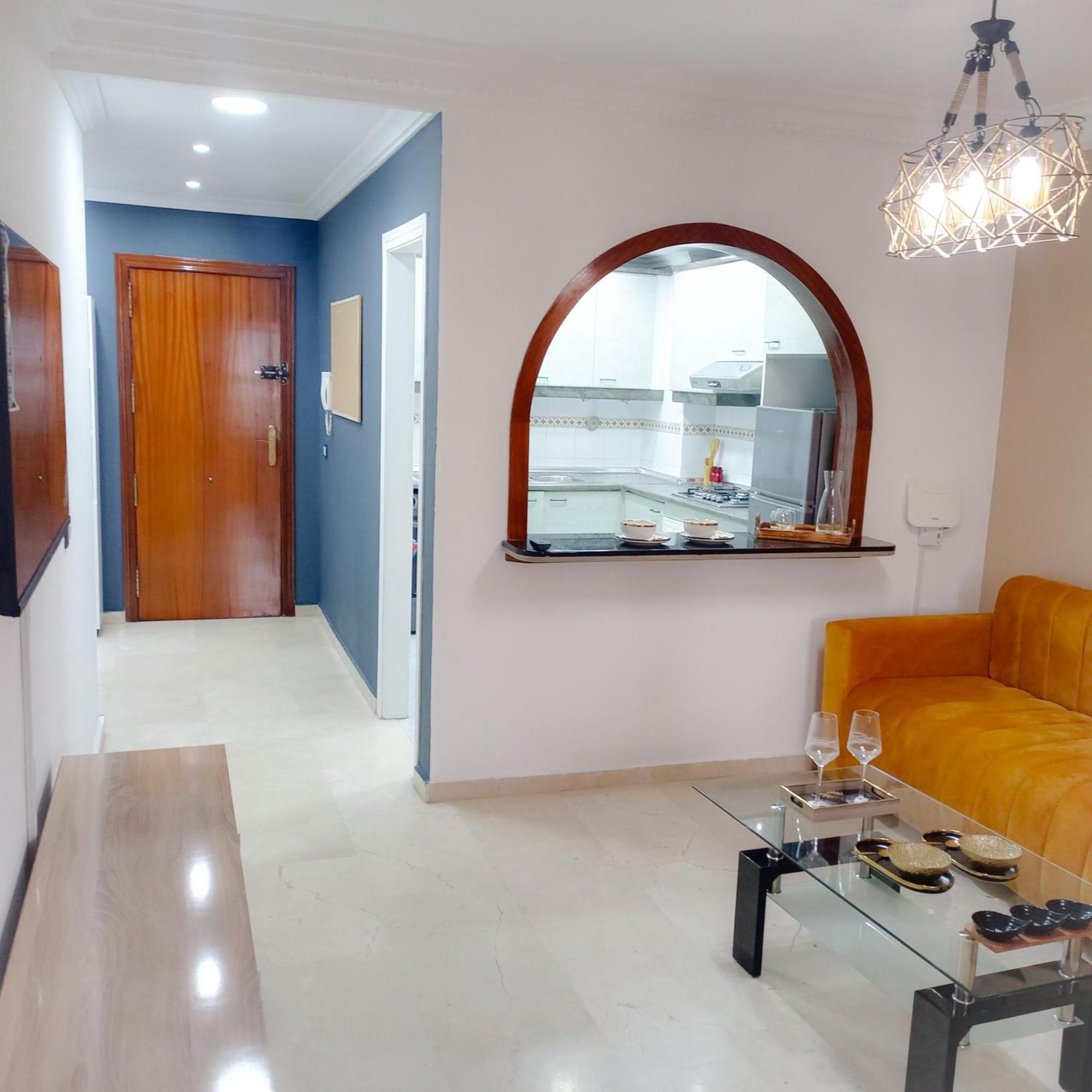 Moderne Appartement Au Plein Centre-Ville En Face Hilton & La Gare De Train Tgv Avec Climatisation Tanca Dış mekan fotoğraf