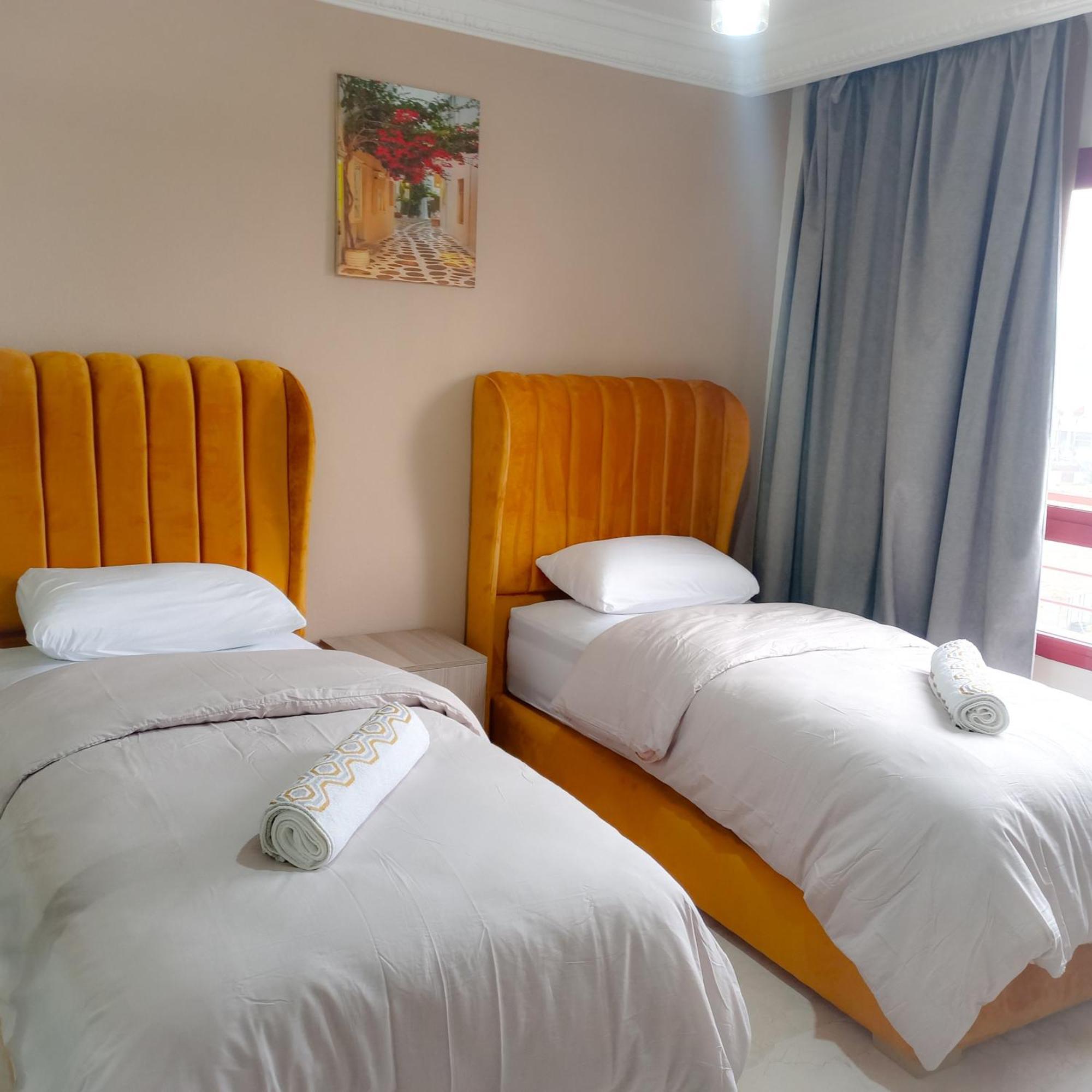 Moderne Appartement Au Plein Centre-Ville En Face Hilton & La Gare De Train Tgv Avec Climatisation Tanca Dış mekan fotoğraf
