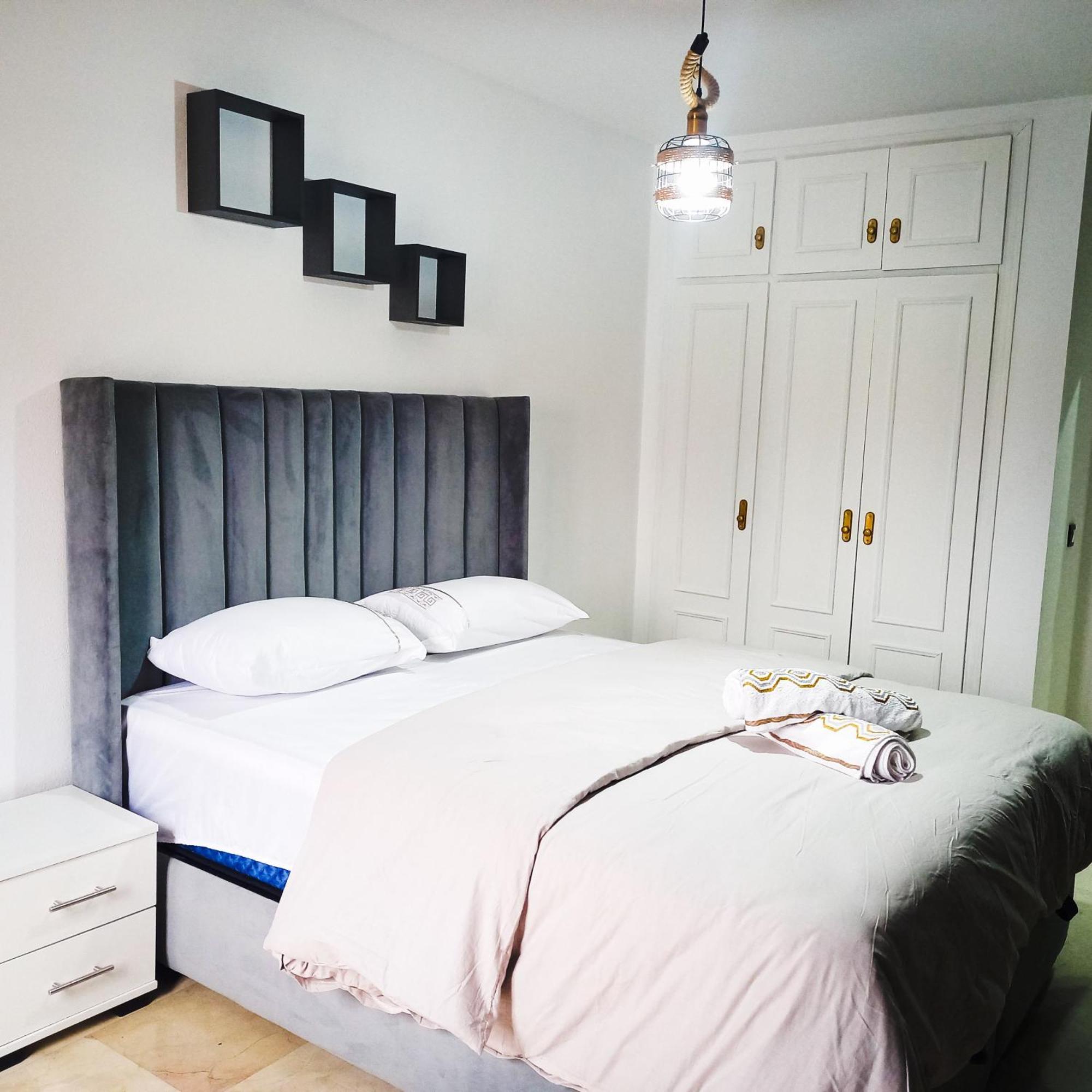 Moderne Appartement Au Plein Centre-Ville En Face Hilton & La Gare De Train Tgv Avec Climatisation Tanca Dış mekan fotoğraf